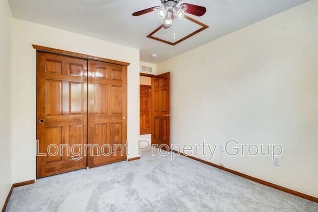 Building Photo - 1029 Morning Dove Dr