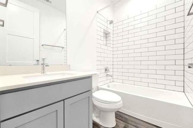 Building Photo - 153 Aurora Spgs Dr