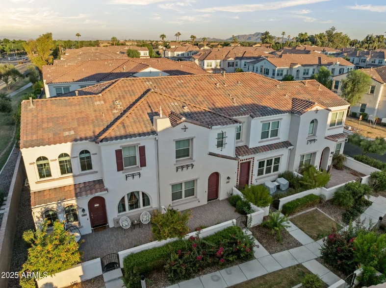 Primary Photo - 4077 S Sabrina Dr