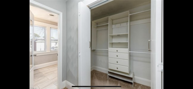 Master closet - 3436 Chesapeake Blvd