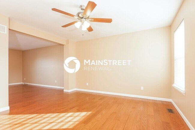 Building Photo - 4 Bedroom Pet-Friendly Home in Festus, MO ...