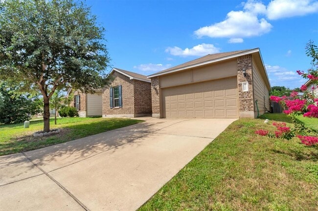 Building Photo - 9300 China Rose Dr