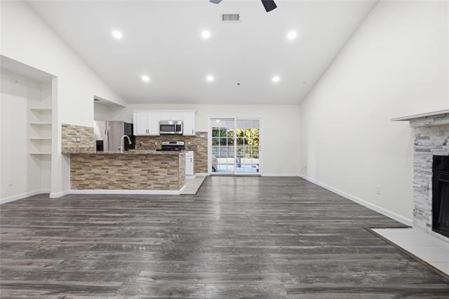 Building Photo - 3728 Flintwood Trail