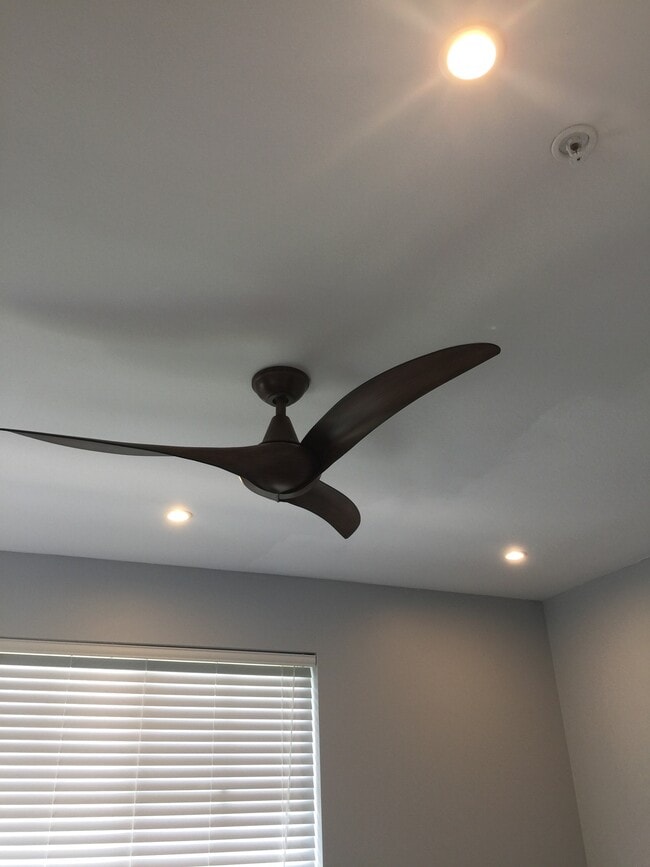 Building Photo - 1180 Reserve Way