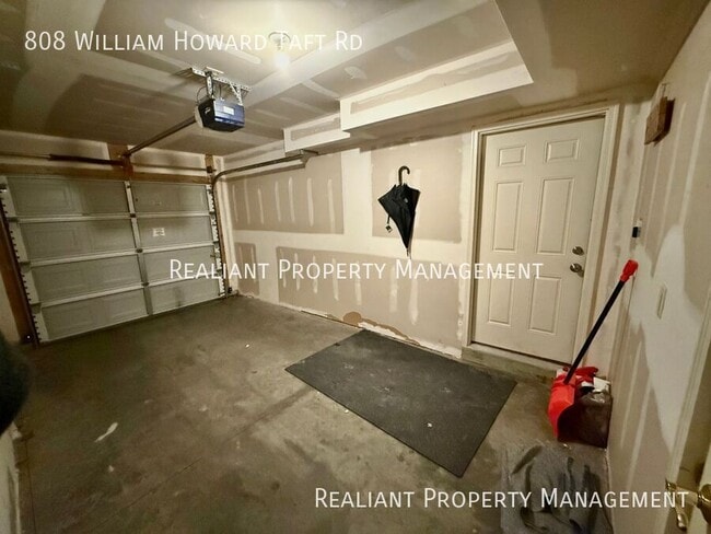 Building Photo - 808 William Howard Taft Rd