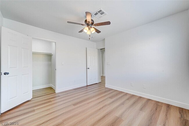 Building Photo - 2817 Via Florentine St