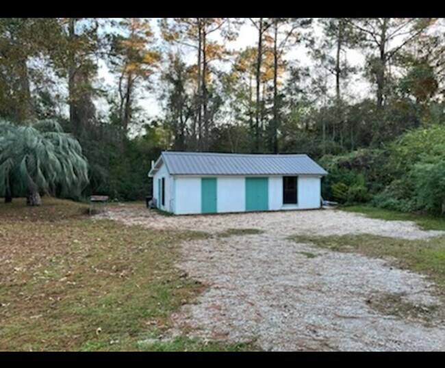 Primary Photo - 62067 Military Rd