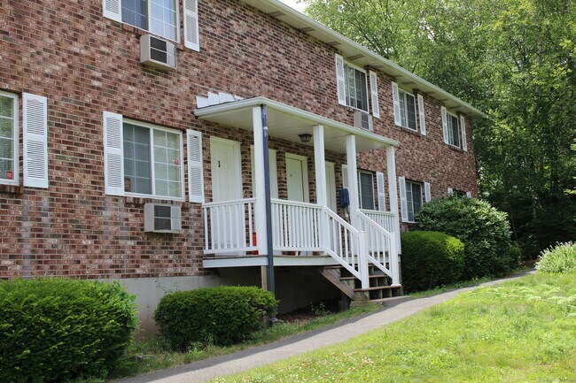 Primary Photo - 58 Craftwood Rd