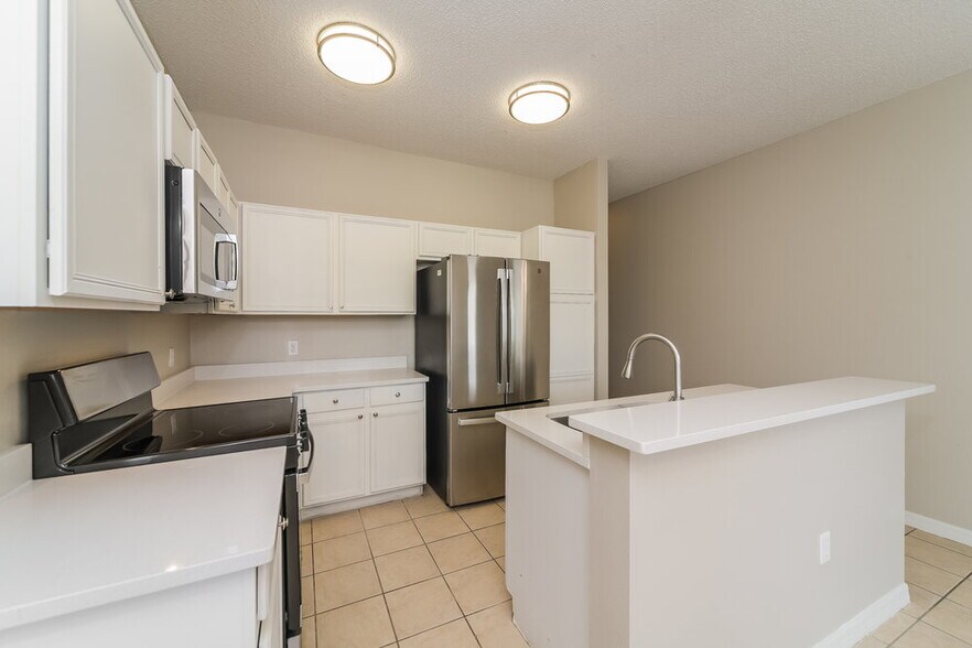 Building Photo - 243 Anson Dr