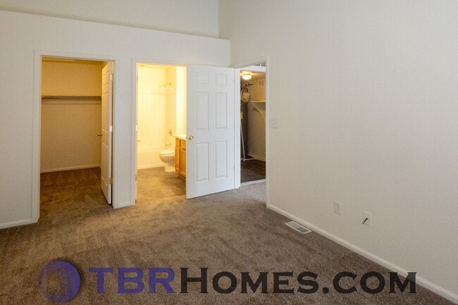 Building Photo - 1441 S Danube Way
