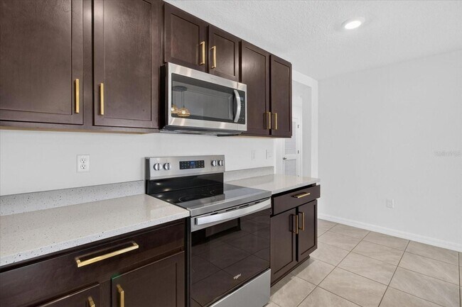 Building Photo - 3084 Living Coral St