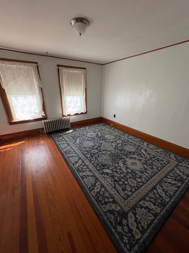 Building Photo - 34 Mcduffie St