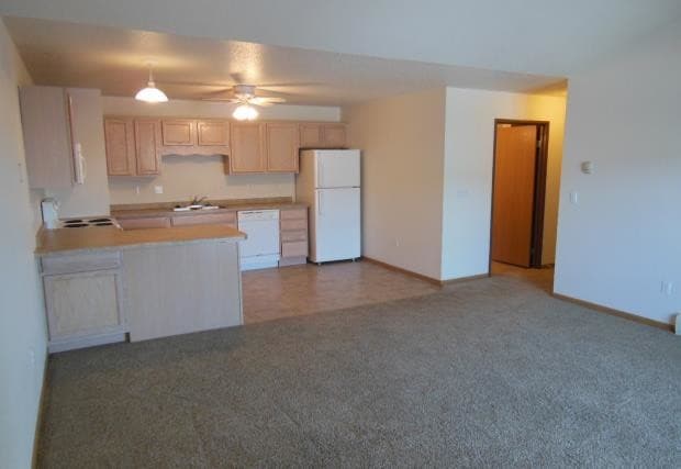 Building Photo - Harbor Homes