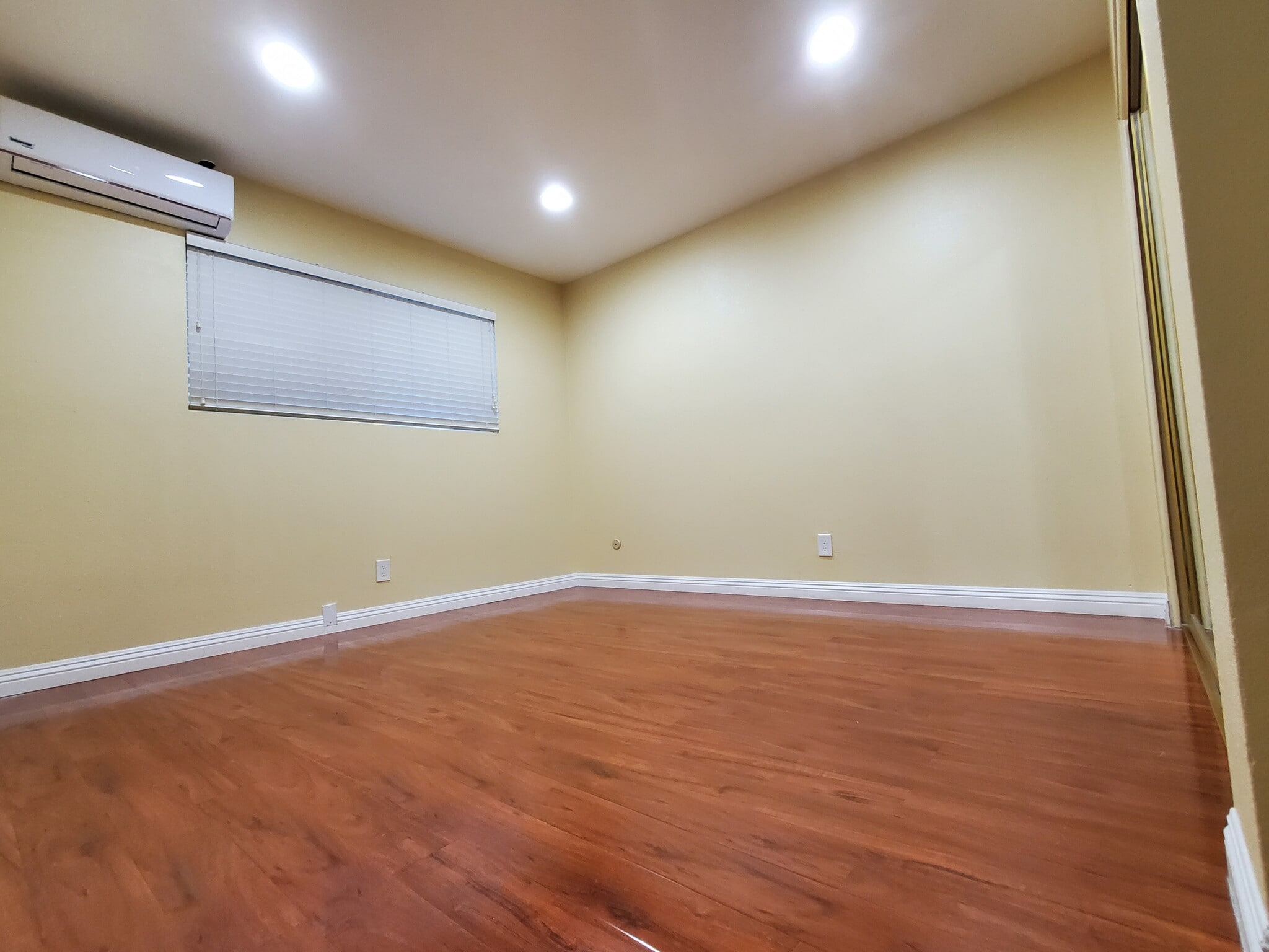 2nd Bedroom 2-2 - 14281 Green Valley Dr