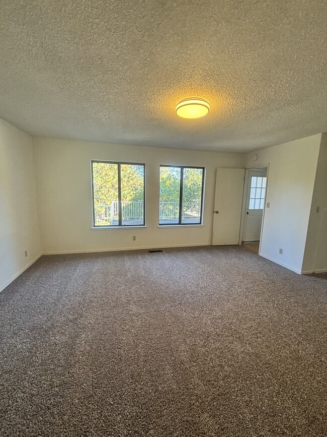 Building Photo - 16754 Aileen Way