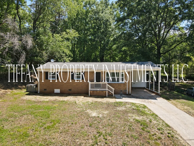 Primary Photo - 505 Fleetwood Cir
