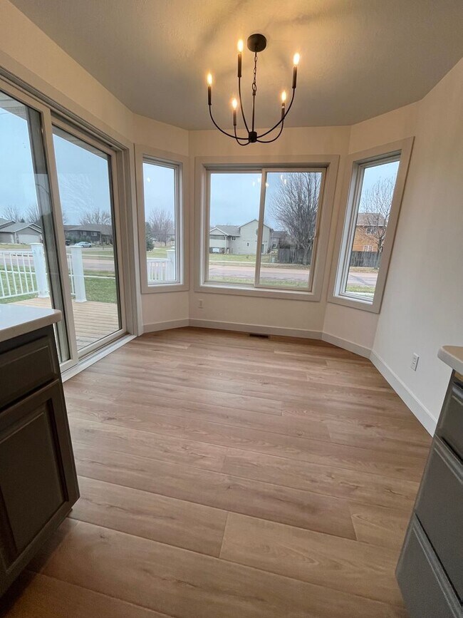 Building Photo - 3 Bed/3 Bath Twinhome in Brandon, SD!