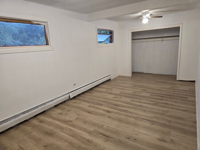 Building Photo - 41192 N Green Bay Rd