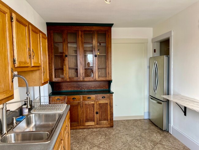 Building Photo - One Park Place