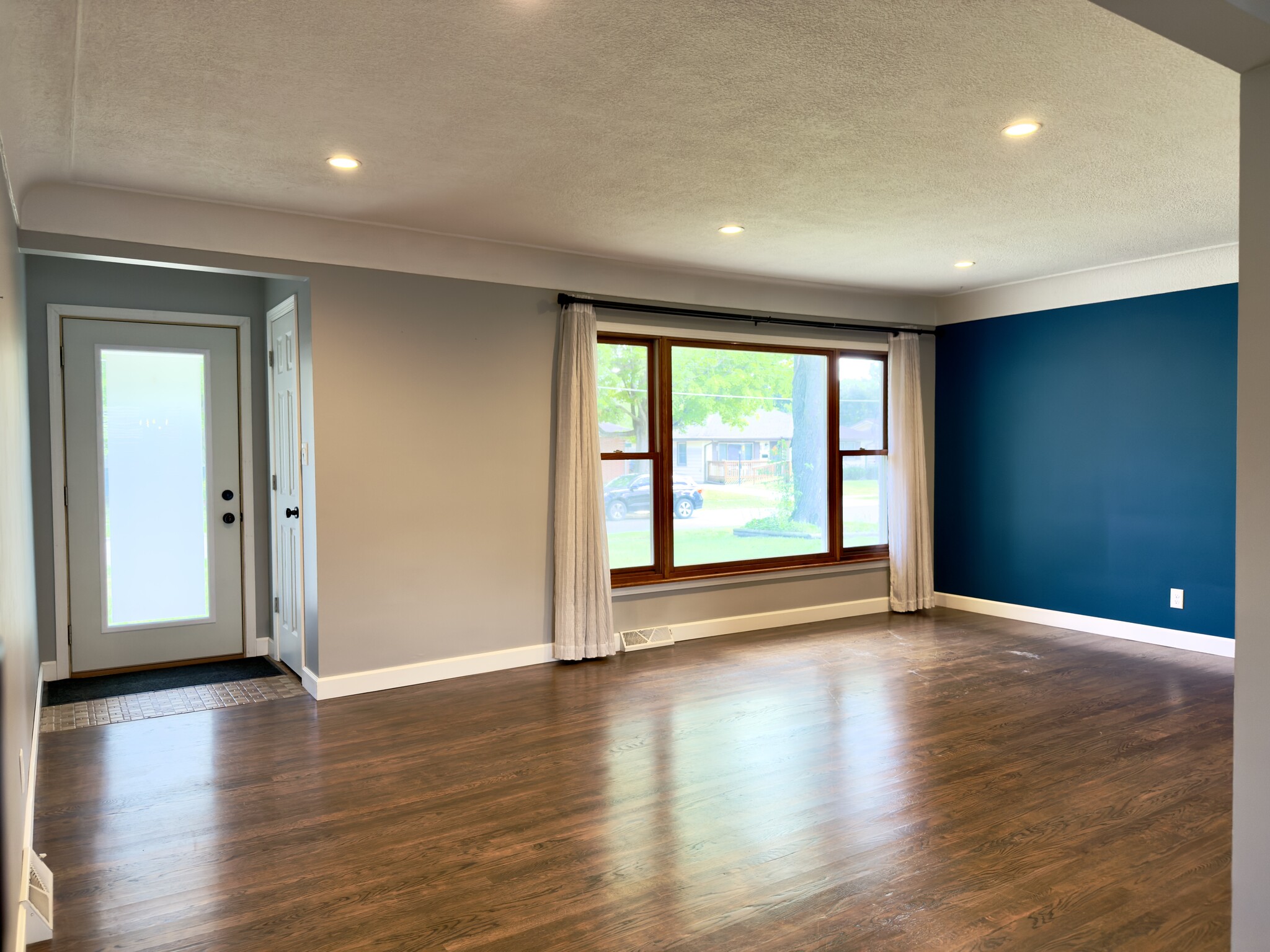 Living Room - 4020 30th St