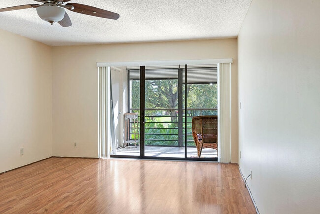 Building Photo - 5701 Camino Del Sol