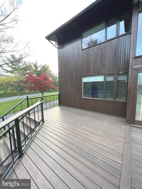 Building Photo - 1538 Trough Rd