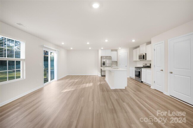 Building Photo - 10142 Chatham Run Ln