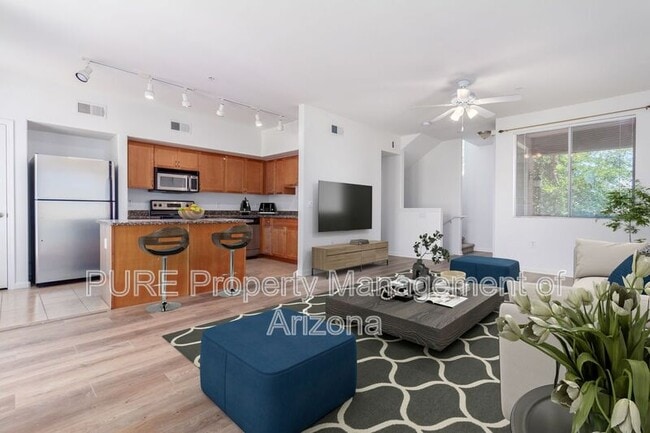 Building Photo - 1920 E Bell Rd