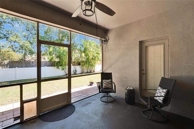 Building Photo - 12802 Cattail Shore Ln
