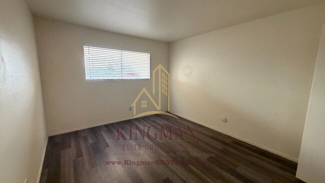Building Photo - 3511 N Swing St