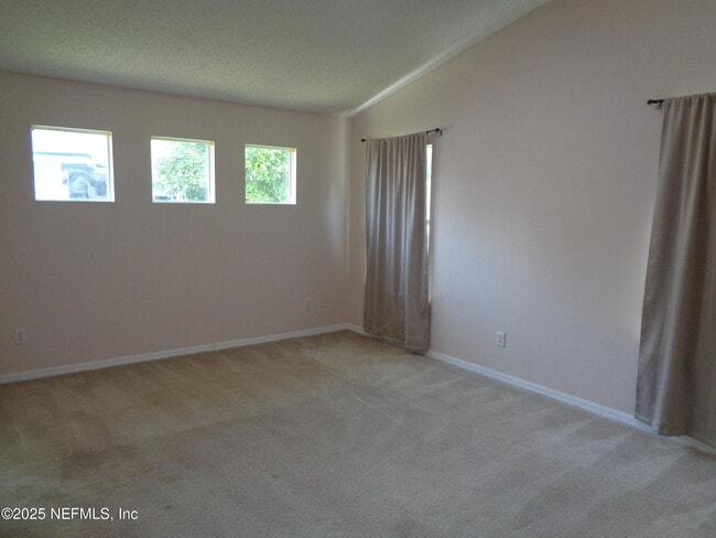 Building Photo - 153 Dover Bluff Dr