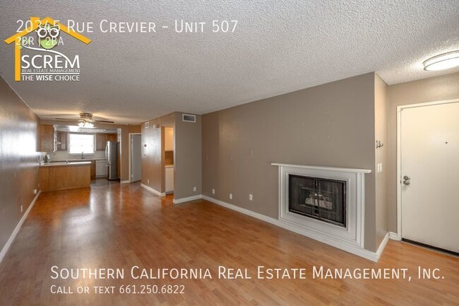 Building Photo - Two Bedroom Lower Unit in Santa Clarita