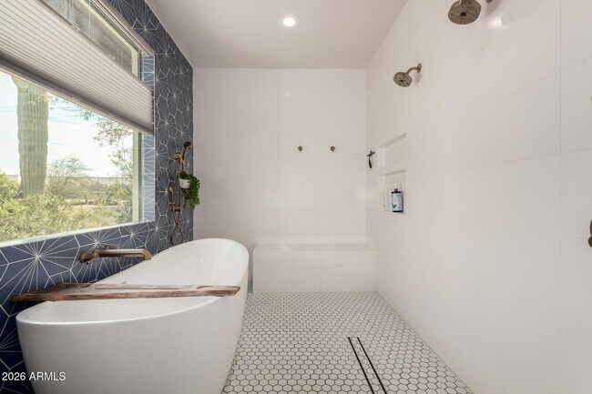 Building Photo - 2311 N 58th St