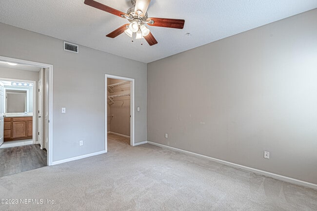 Building Photo - 575 Oakleaf Plantation Pkwy