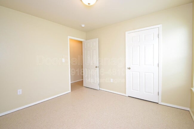 Building Photo - 6013 S Madison Pl
