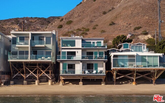 Building Photo - 26050 Pacific Coast Hwy