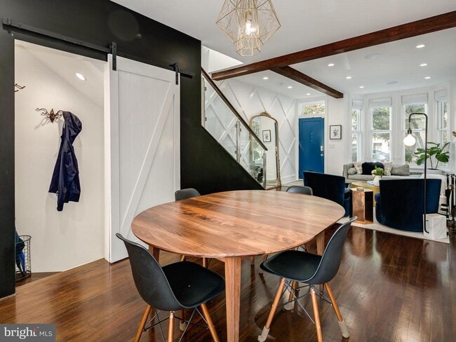 Building Photo - 1450 T St NW