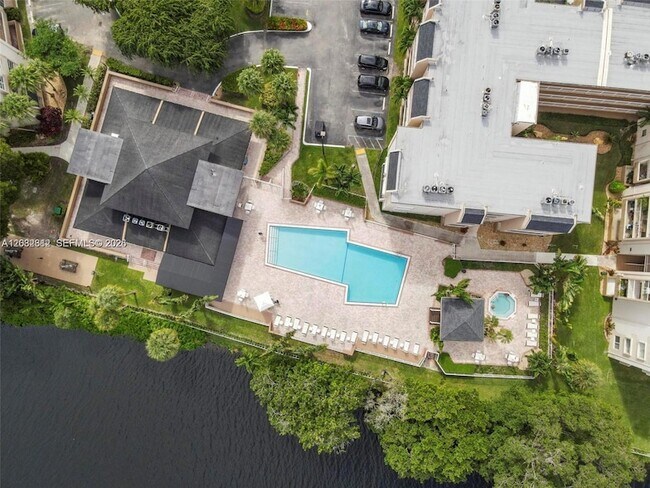Building Photo - 7725 SW 86th St