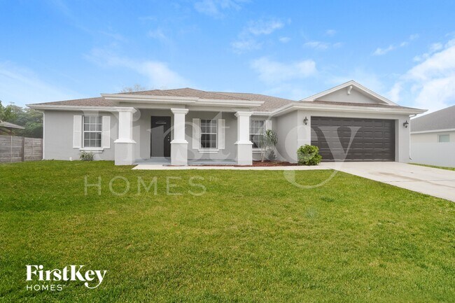 Building Photo - 629 NE Juanita Ct