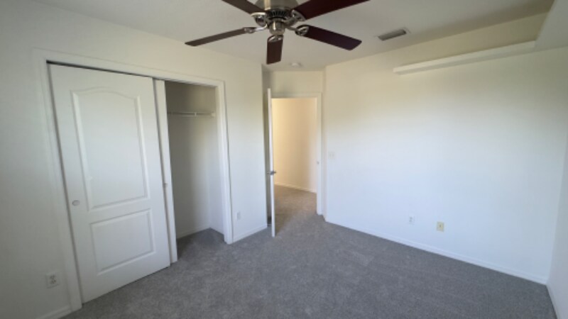 Building Photo - 9011 Iron Oak Ave