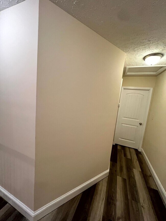 Building Photo - 2458 Market Hill Dr
