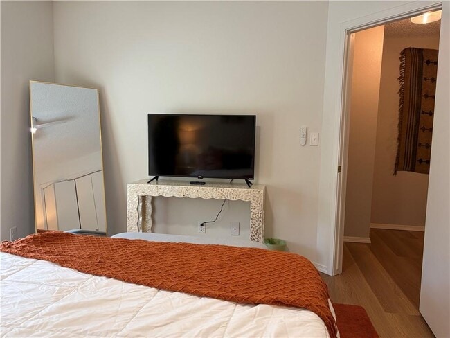 Building Photo - 2630 Kantz Dr