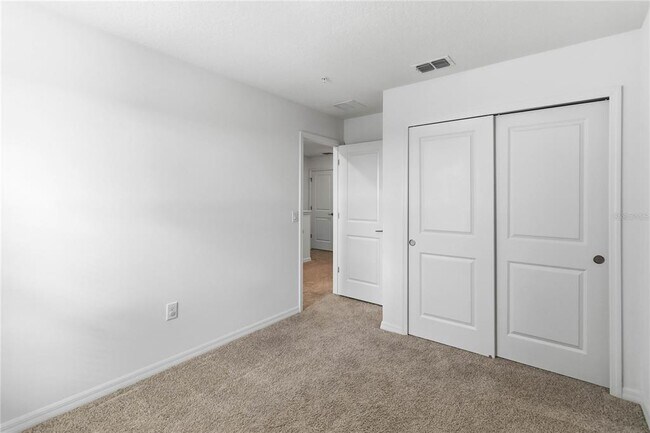 Building Photo - 1851 Roosevelt Pl