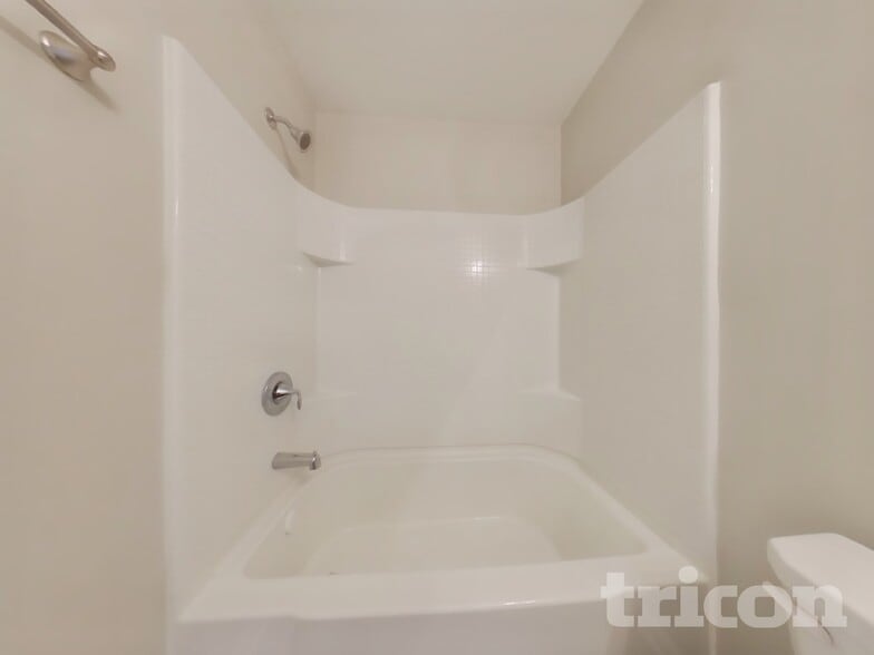Building Photo - 3444 Baylor Cir