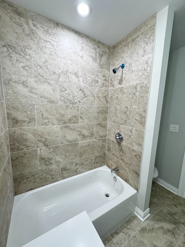 Building Photo - 6807 S Paulina St