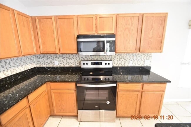 Building Photo - 2521 Clareside Dr