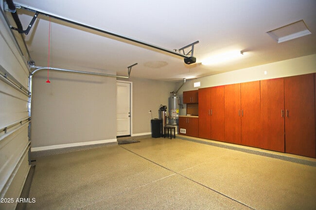 Building Photo - 4116 S Greythorne Way