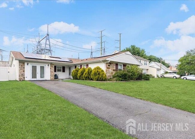Building Photo - 57 Garland Ln