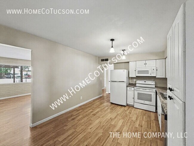 Building Photo - 3740 S Jessica Ave