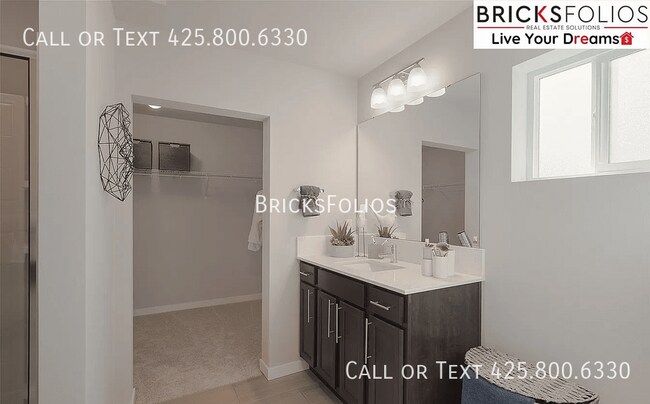 Building Photo - 8860 53rd Pl NE